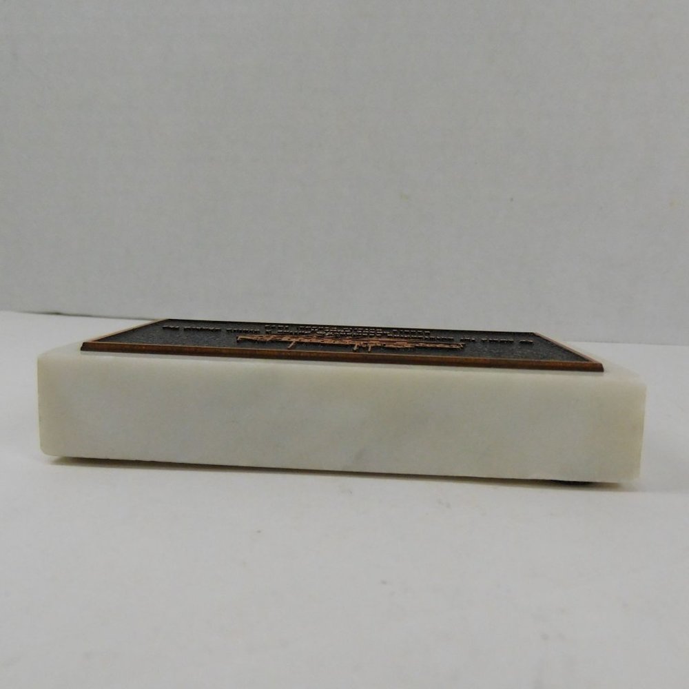 Vintage Paperweight Desk Grace Anne II Ship Kenora Ontario Canada. 1974 - Picture 6 of 9